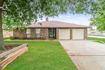 100 N Eastgate Dr Yukon, OK 73099